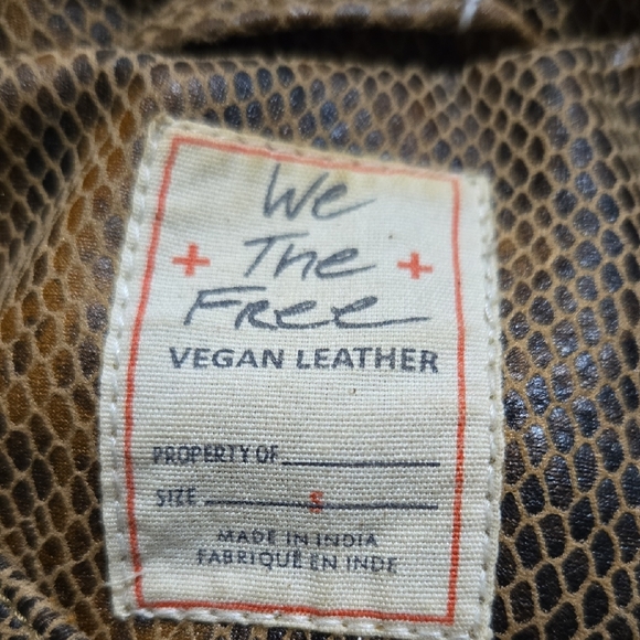 C24 Free People Snakeskin Fenix Vegan Leather Moto Jacket Sz Sm Zipper Details - Picture 9 of 11